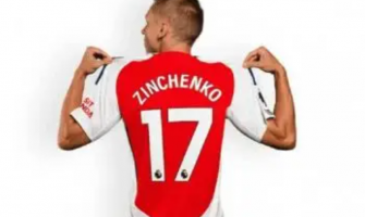 Zinchenko cambia maglia con il numero 17